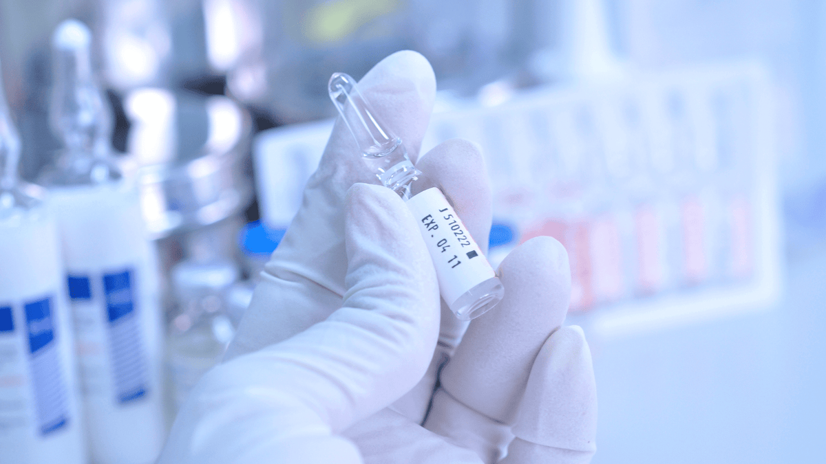 What Is the Difference Between a Vial and an Ampoule?